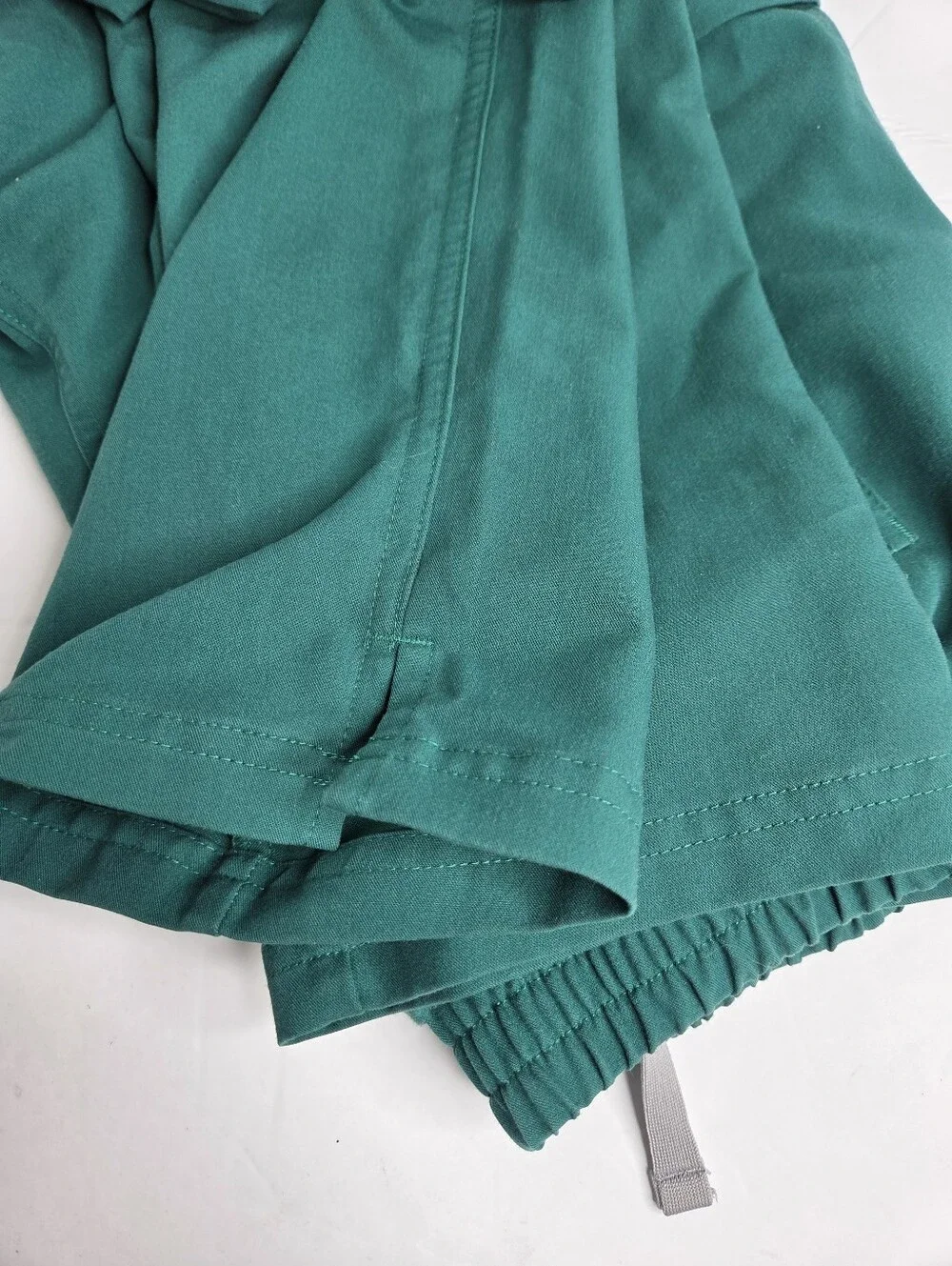 Figs Technical Collection Teal Green Drawstring Cargo Pants Size Small TW2000R